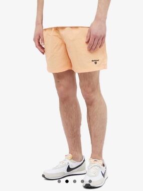 Men’s Barbour Essential Logo Swim Shorts size medium